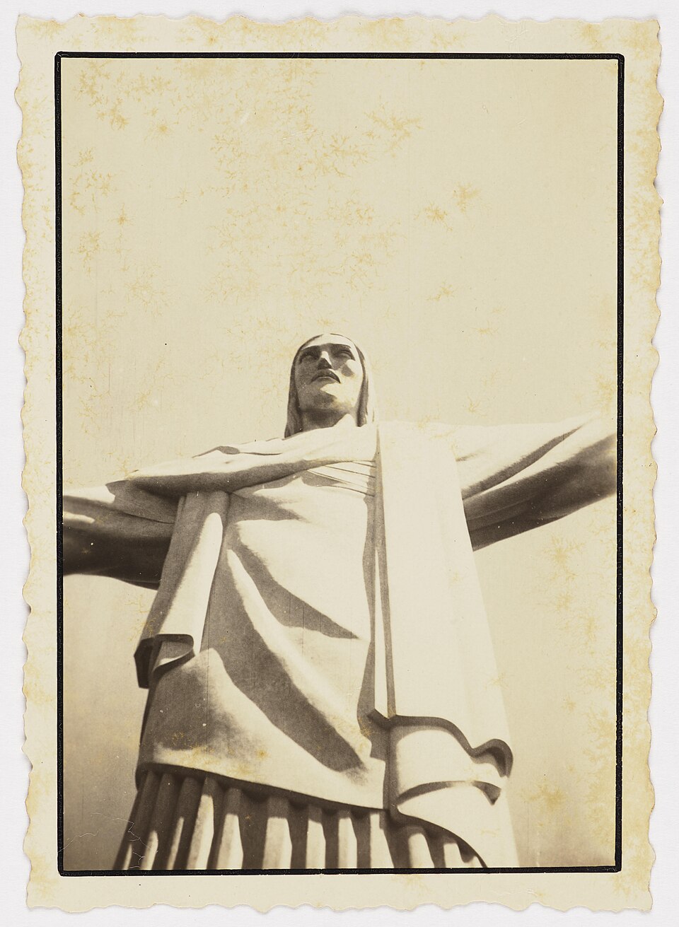 Perspective Vintage — Le Christ Rédempteur