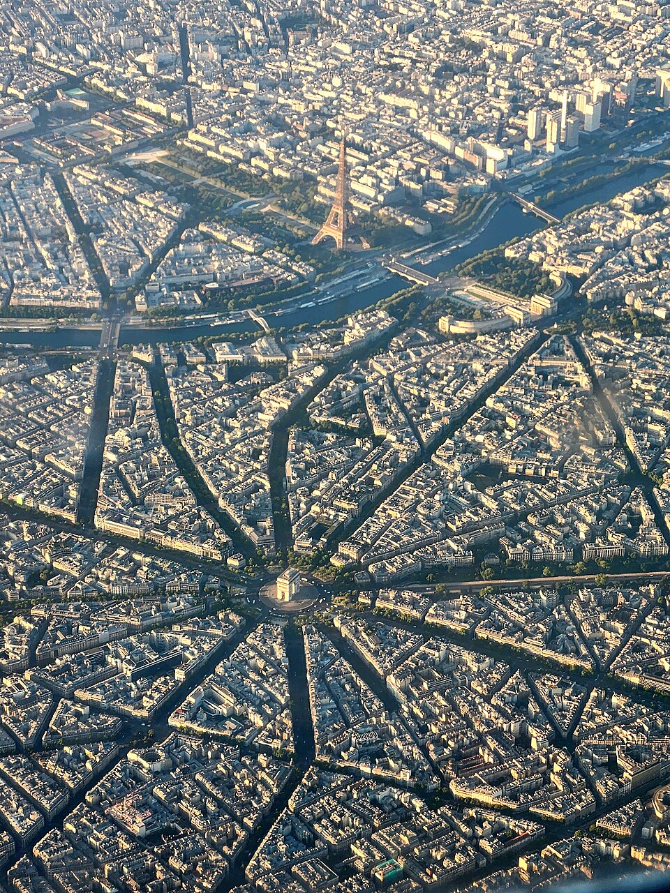 L'Étoile de Paris — Arc de Triomphe de l'Étoile