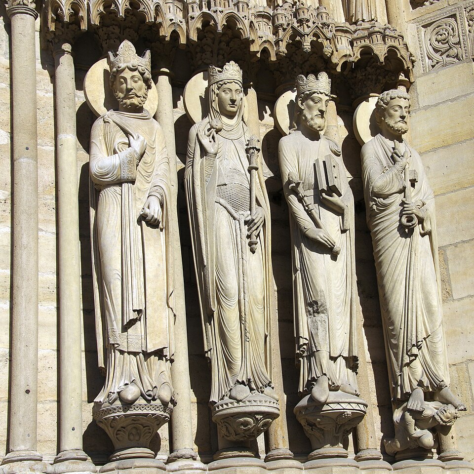 Gothic Statue Details