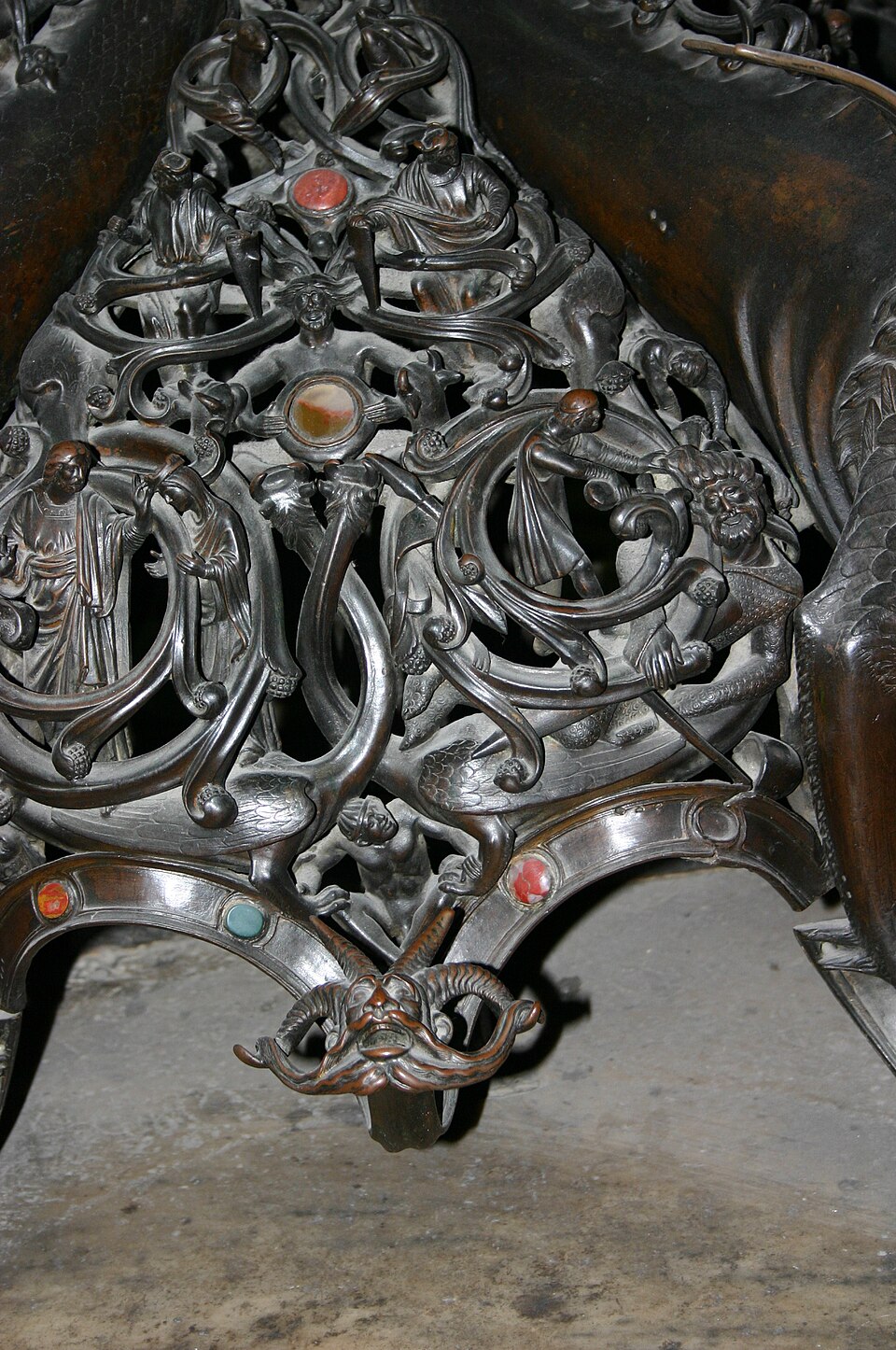 Beasts and Believers — Duomo di Milano audio guide stop