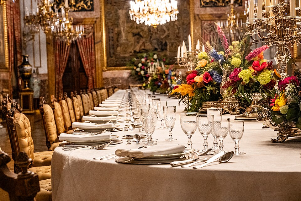 Un banquet royal d'État — Palacio Real de Madrid