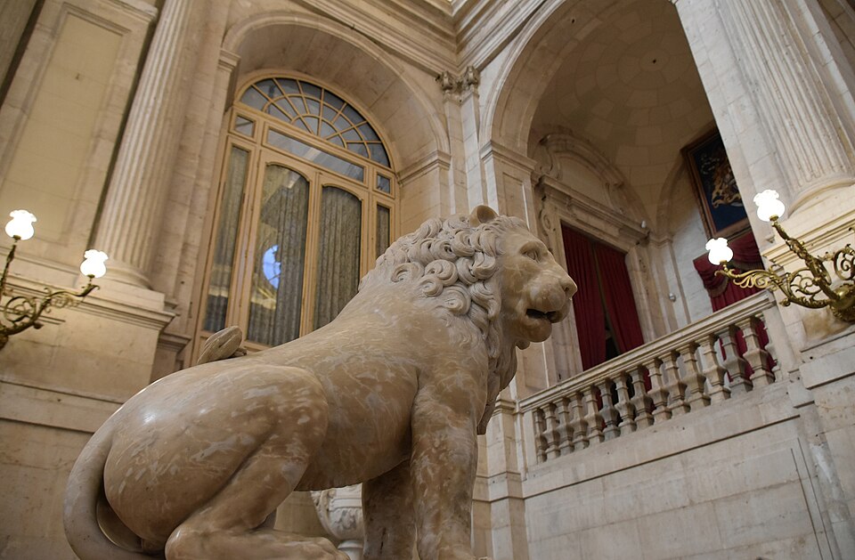 Les lions de pierre — Palacio Real de Madrid
