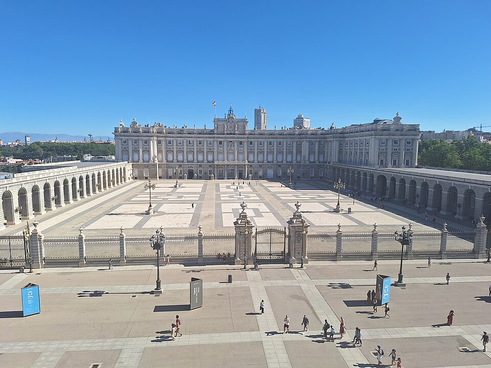 Vue de la façade royale