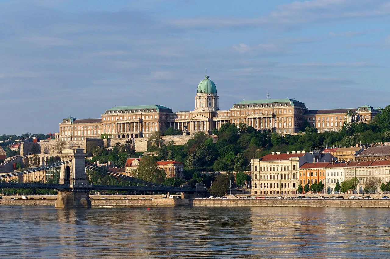 Budavári Palota