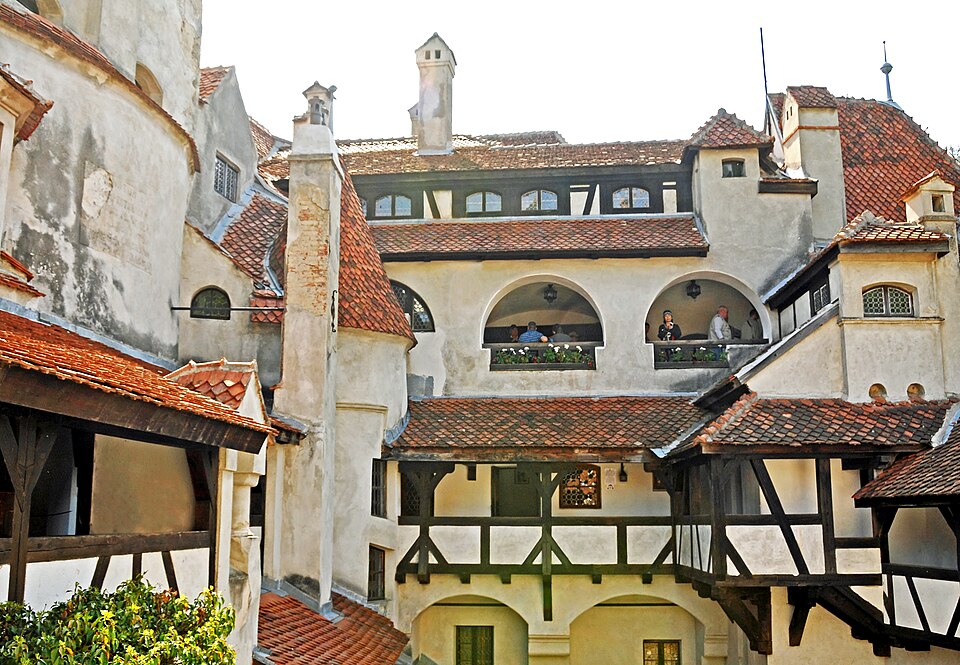 Le Cœur du Foyer — Bran Castle