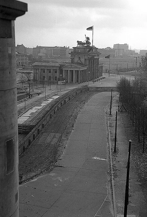 Derrière le rideau de fer — Brandenburger Tor