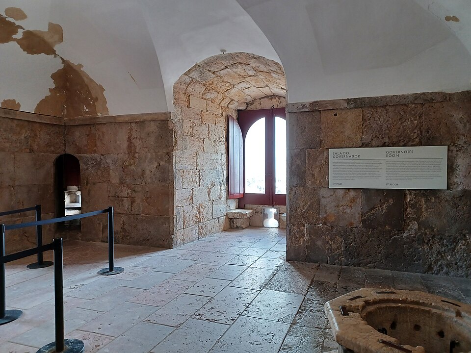 La salle administrative du gouverneur — Torre de Belém