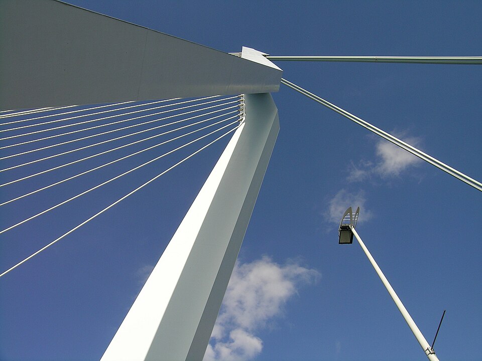 Le gigantesque pont basculant — Erasmusbrug
