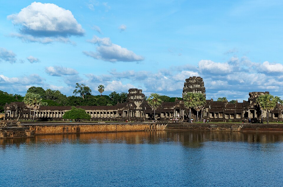 Les douves sacrées — Angkor Wat