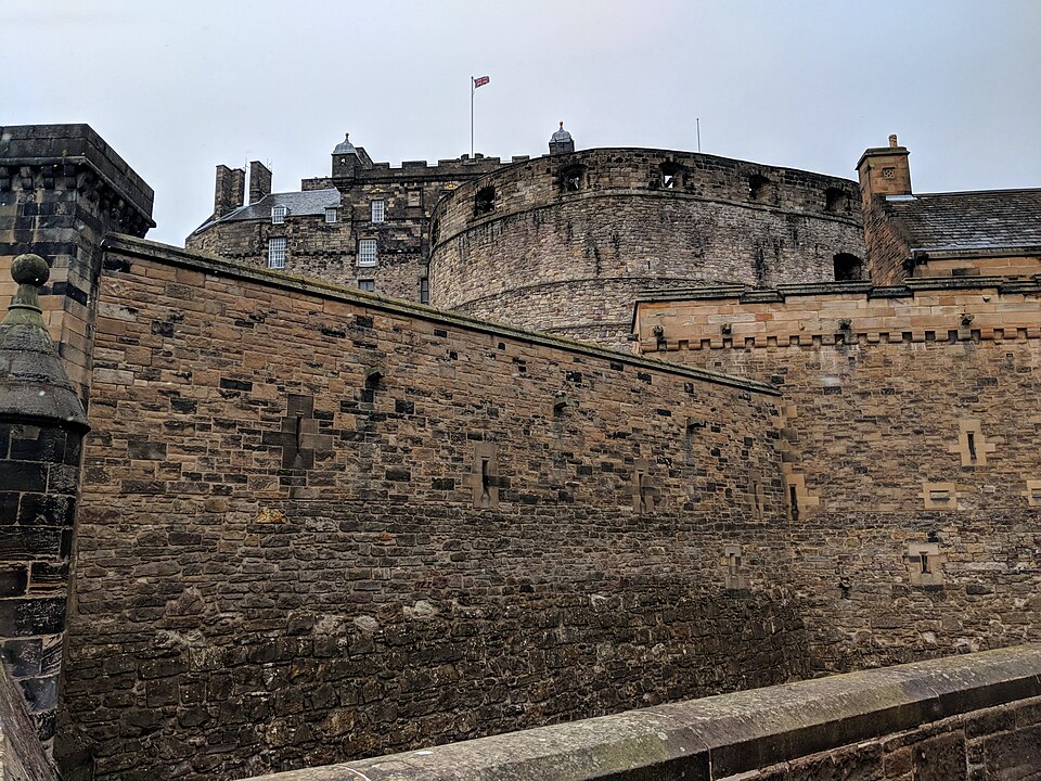 Le mur de la Demi-Lune — Edinburgh Castle