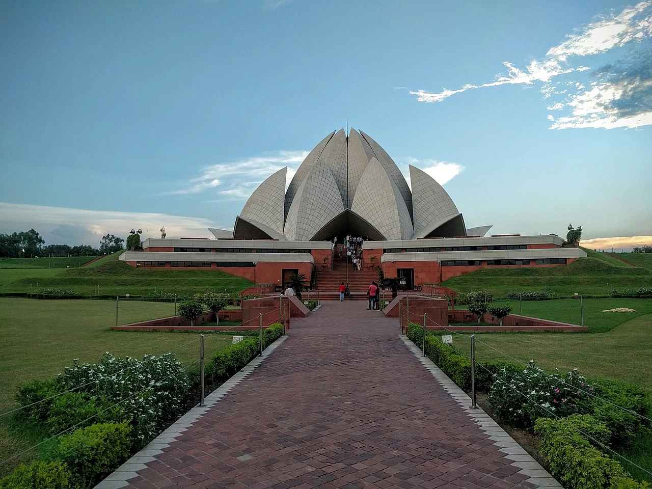 Lotus Temple audio guide