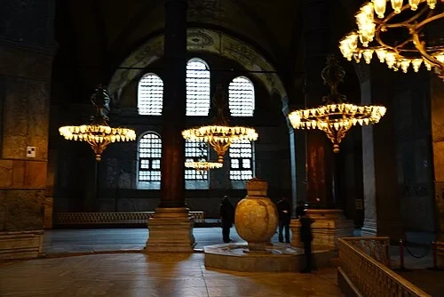 Les urnes de lustration — Ayasofya