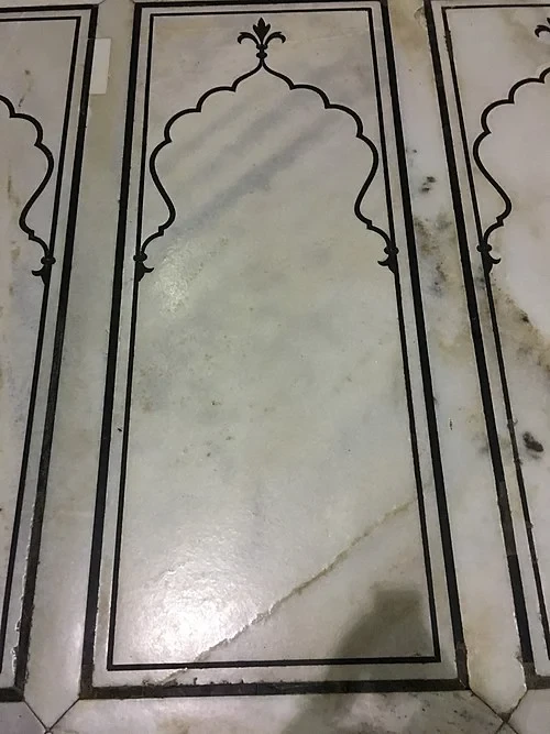 Les tapis de prière en marbre — Jama Masjid
