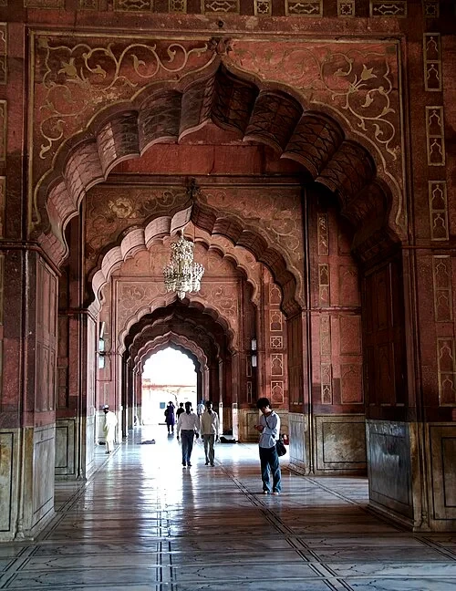 La salle des arches — Jama Masjid