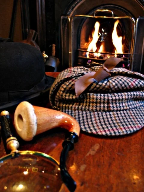 L'équipement du détective — Sherlock Holmes Museum