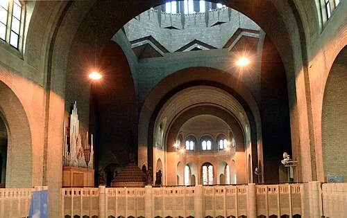 La croisée centrale — Nationale Basiliek van het Heilig-Hart