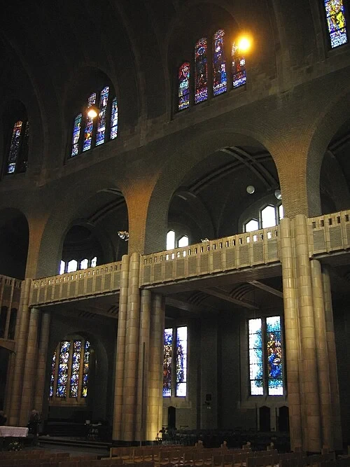Les galeries supérieures — Nationale Basiliek van het Heilig-Hart