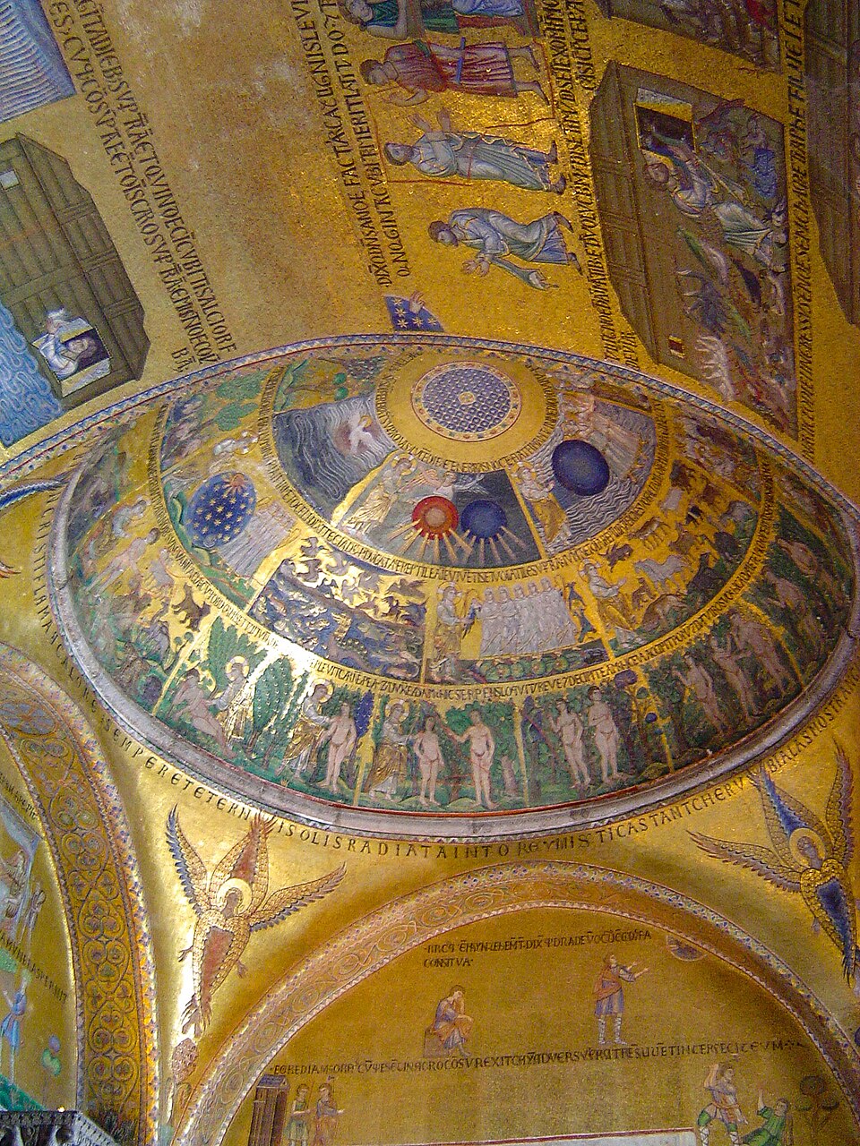 Coupole de la Genèse