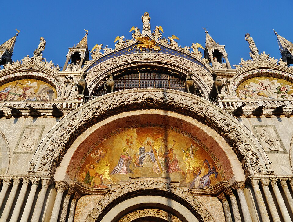 Das Hauptportal — Basilica di San Marco