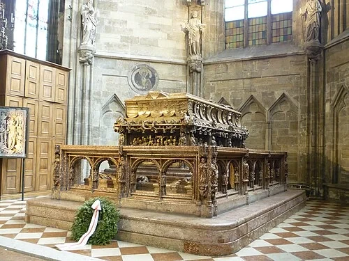 Tombeau de l'empereur Frédéric III — Stephansdom