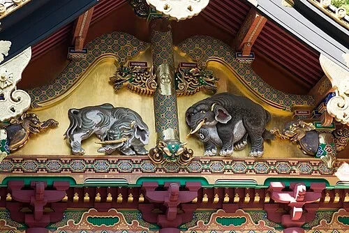 Sculpture de l'éléphant imaginaire — Nikkō Tōshō-gū