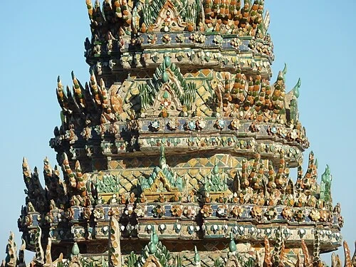 Porcelain Floral Mosaics — Wat Arun audio guide stop