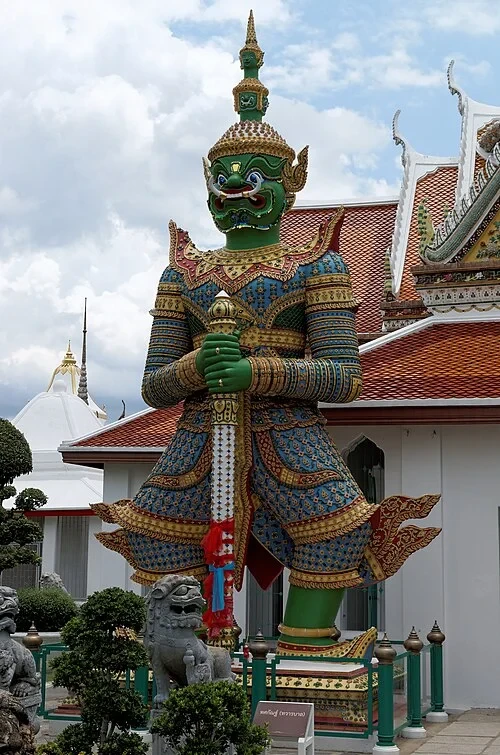 Thotsakan the Guardian — Wat Arun audio guide stop