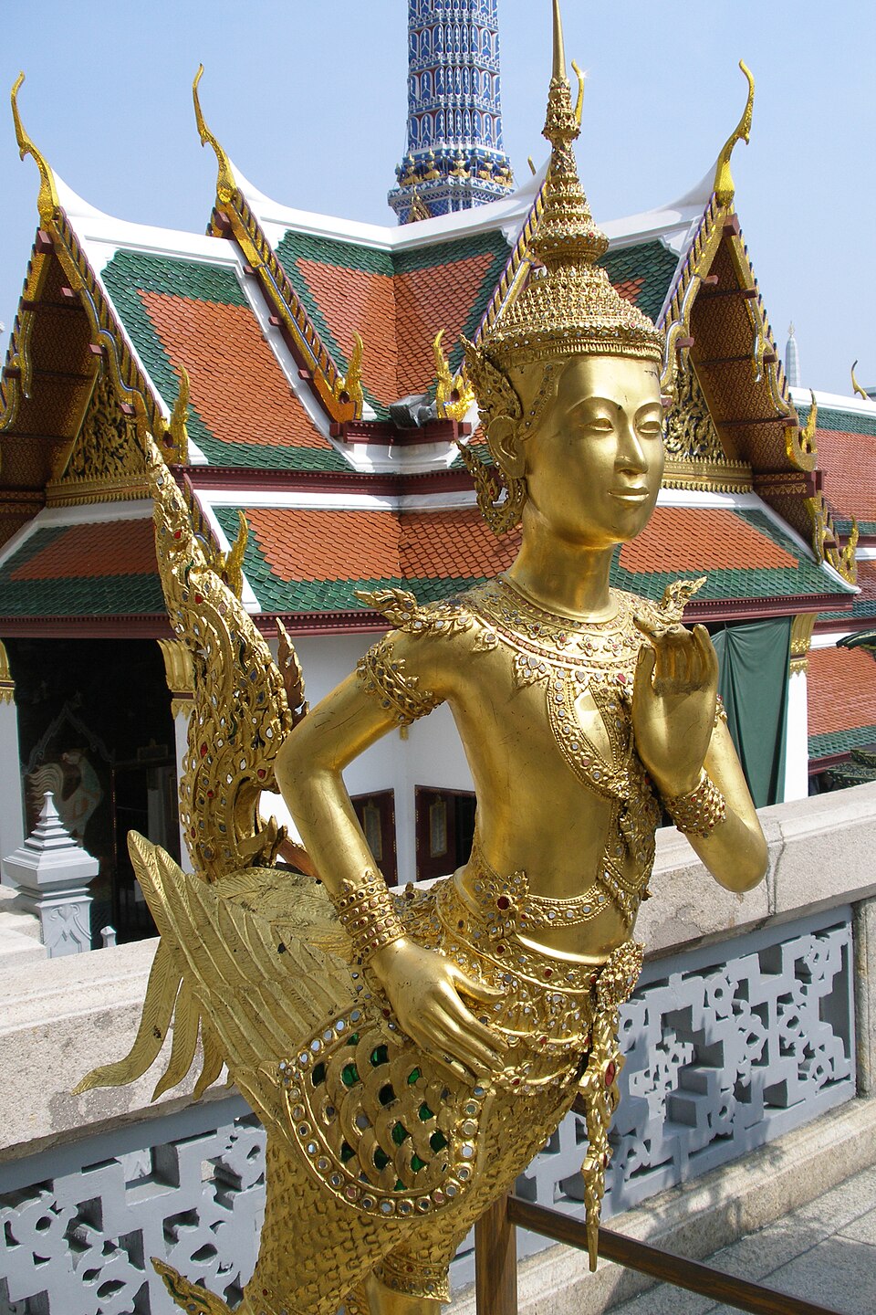 Le Kinnara doré — Wat Phra Kaew