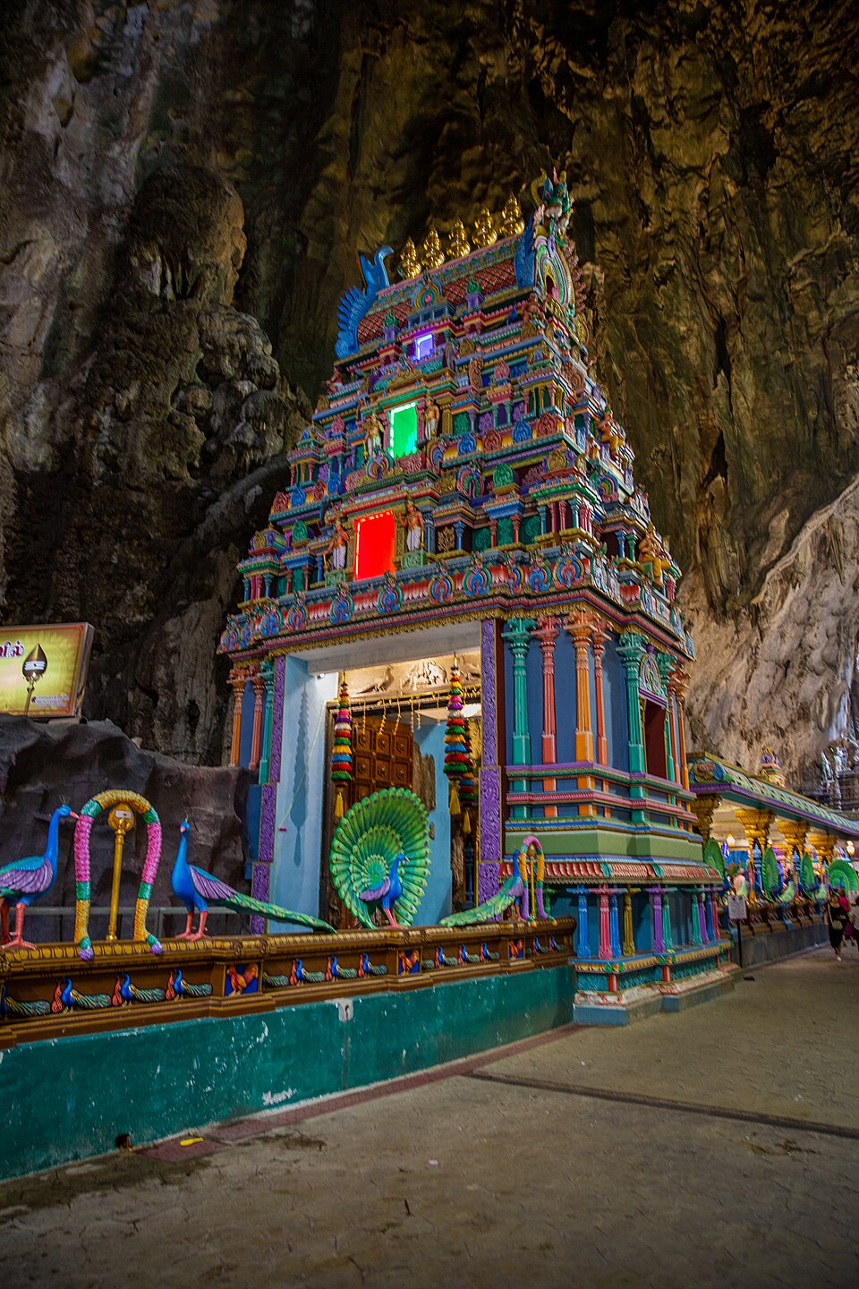 La tour du temple — Batu Caves