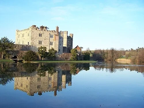 Le Palais Flottant — Leeds Castle