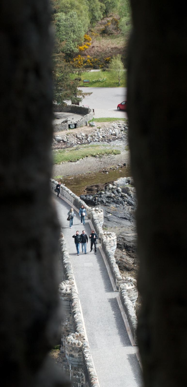 La vue depuis la meurtrière — Eilean Donan Castle