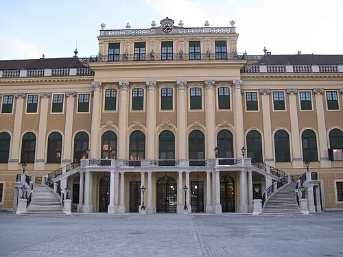La Facciata Centrale