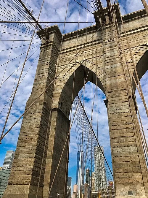 Quand l'ingénierie ancienne rencontre la modernité — Brooklyn Bridge