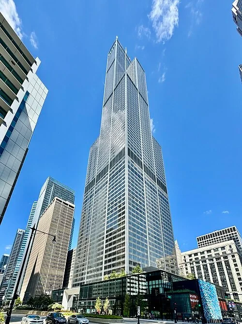 L'esterno della torre