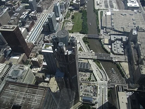 La Couronne Blanche — Willis Tower