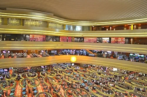 Атриум казино — Marina Bay Sands