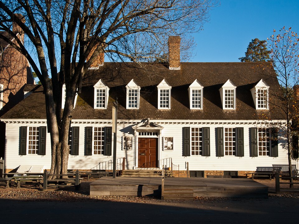 Raleigh Tavern — Colonial Williamsburg