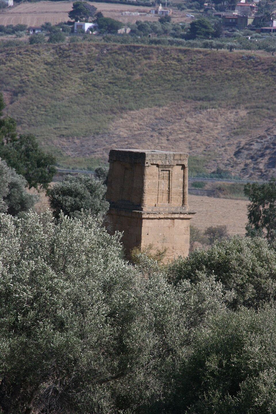 Theron tomb — Valle dei Templi audio guide stop