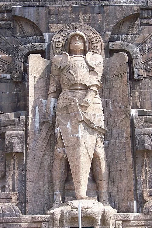 Détail de saint Michel — Völkerschlachtdenkmal