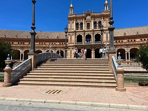 Bridge of Aragon — Plaza de España audio guide stop