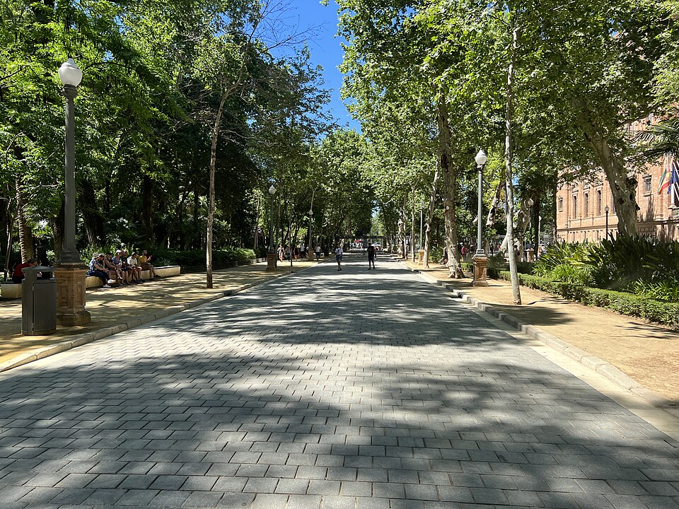 Exit to Maria Luisa Park — Plaza de España audio guide stop