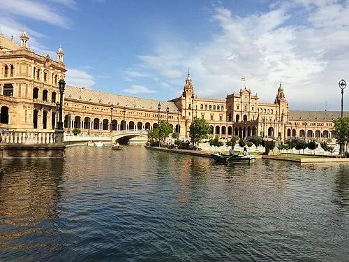 The Semicircular Canal — Plaza de España audio guide stop