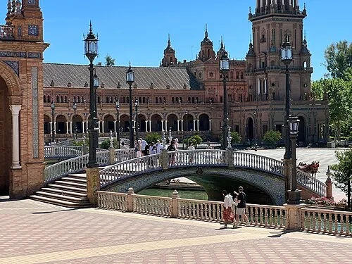 Bridge of Castile — Plaza de España audio guide stop