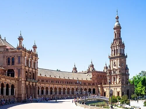 The North Tower — Plaza de España audio guide stop