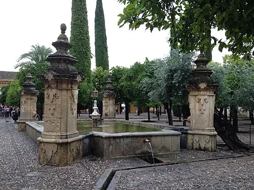 Fontaine de Sainte-Marie — Mezquita-Catedral de Córdoba