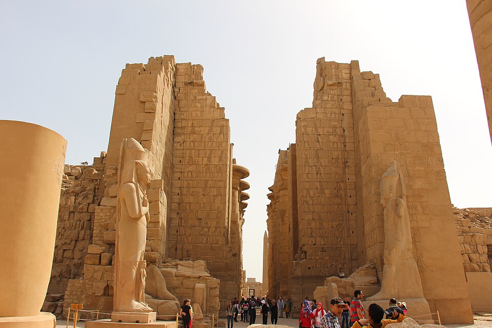 Deuxième pylône — Karnak Temple Complex