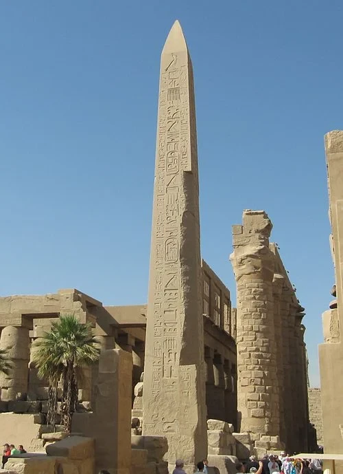Obélisque de Thoutmosis Ier à Karnak — Karnak Temple Complex