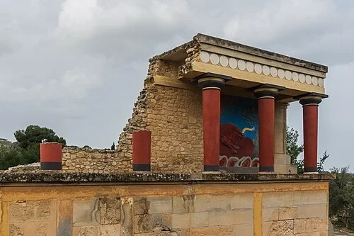 Relief du taureau chargeant — Knossos