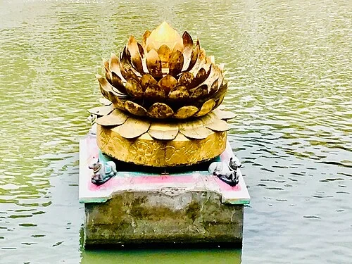 L'étang du Lotus d'Or — Meenakshi Temple