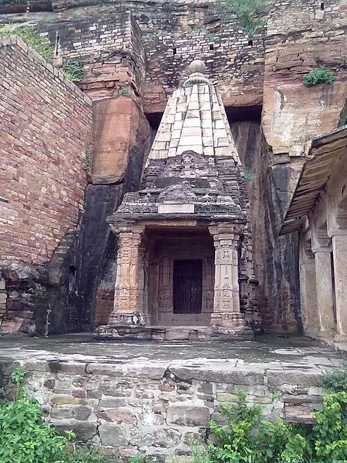 Temple Chaturbhuj — Gwalior Fort